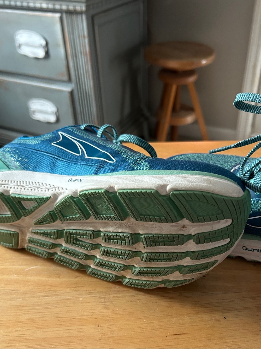 Altra Women’s Zero Drop Shoes Size 9 - Picture 6 of 6